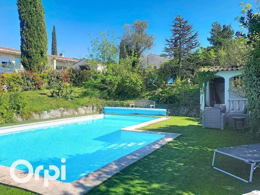 Maison à LA COLLE-SUR-LOUP