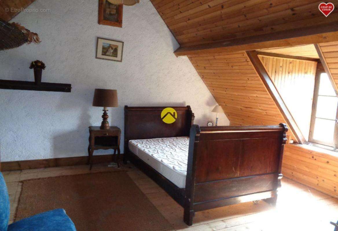 Maison à POUZY-MESANGY