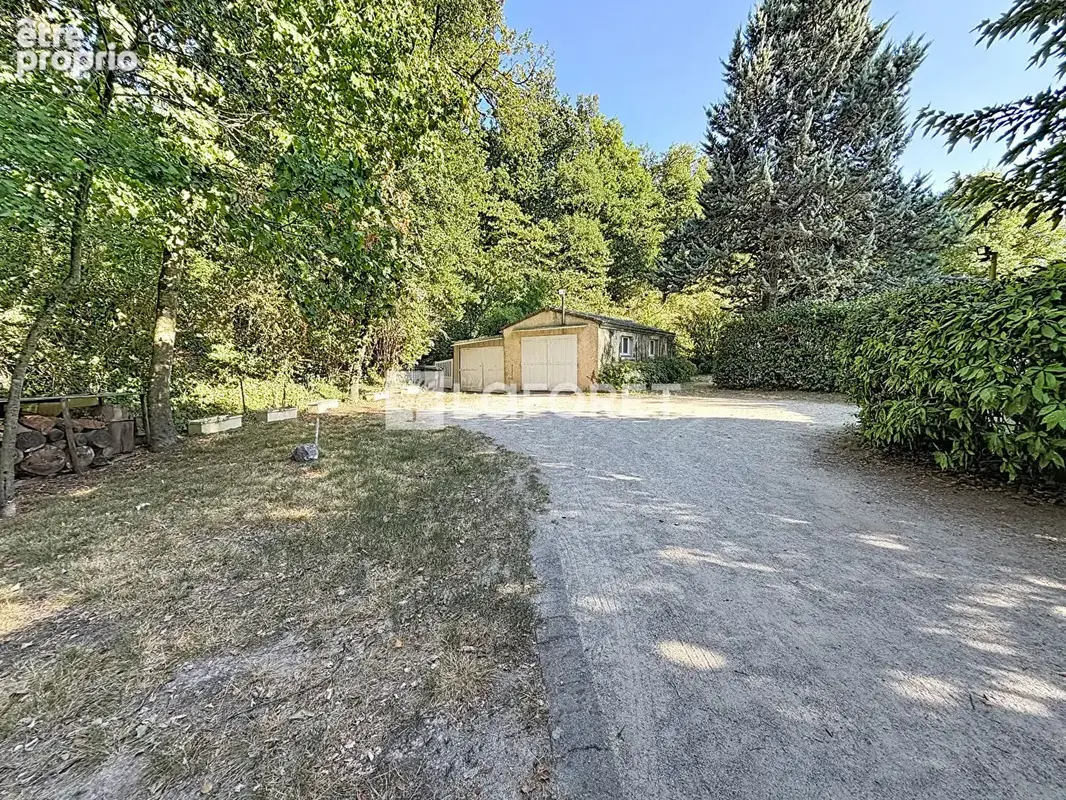 A vendre - Maison plain pied - Montvendre - photo 10