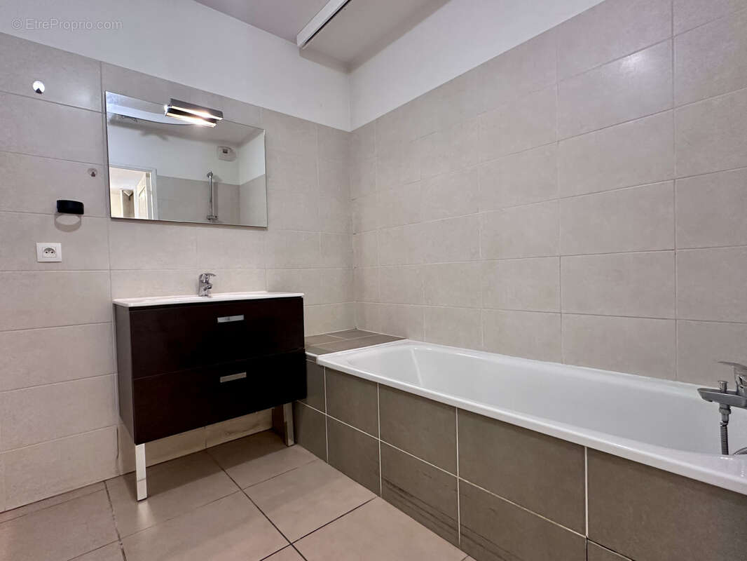 Appartement à SAINT-ISMIER