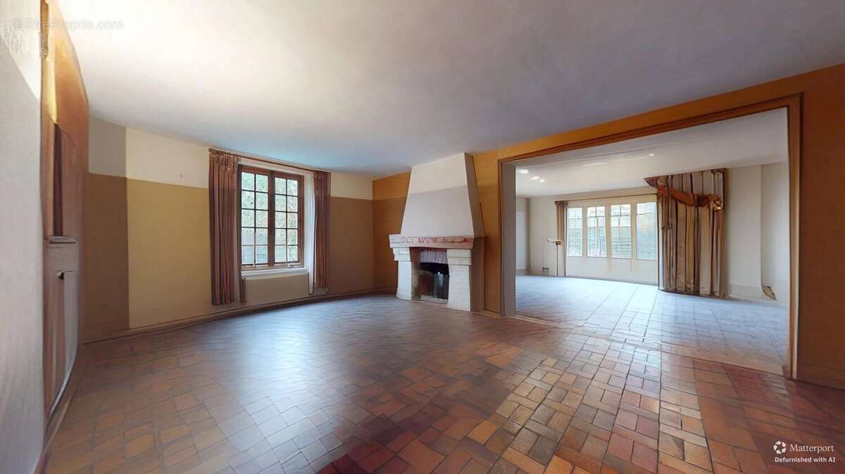 Maison à DAMPIERRE-EN-YVELINES