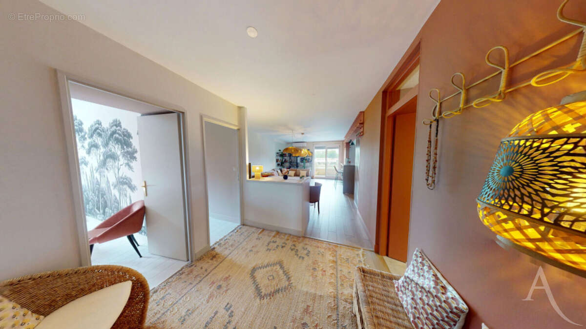 Toulouse l'ormeau tres bel appartement de 83 m2 avec balcon cave et parkings. - photo 2