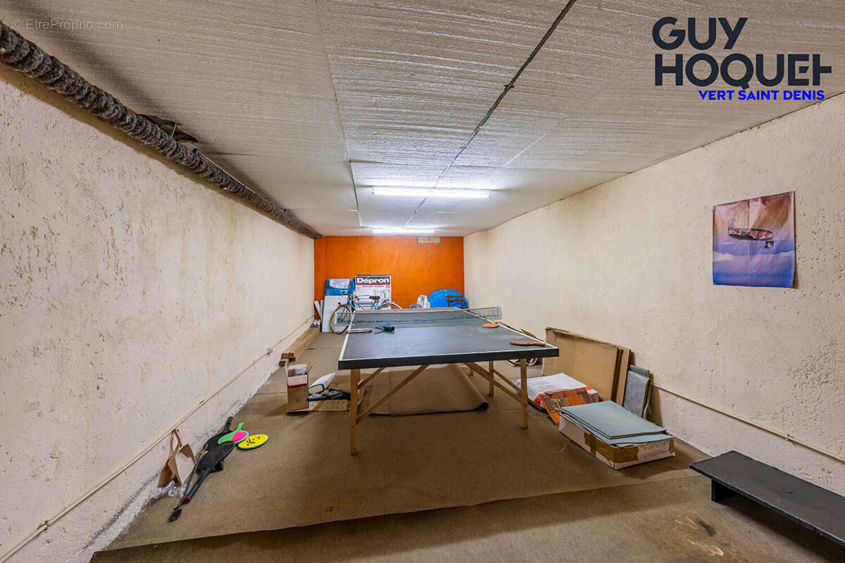 Maison à VERT-SAINT-DENIS