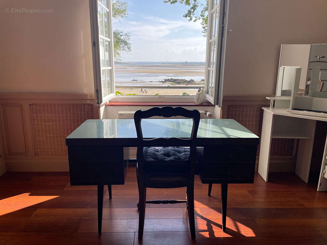 Appartement à REVILLE