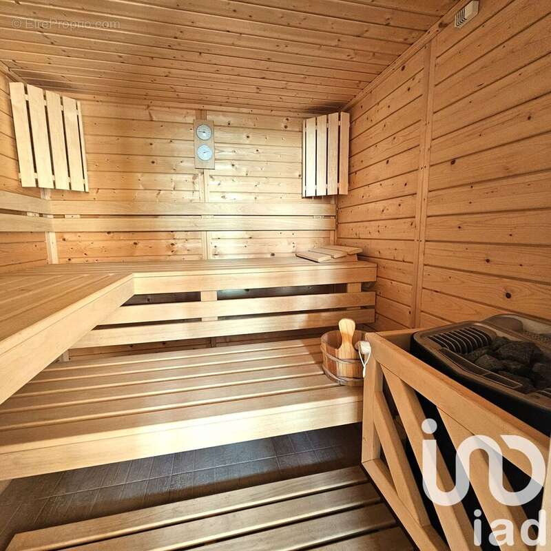 Photo 9 - Maison à SAINT-GENEST-LERPT