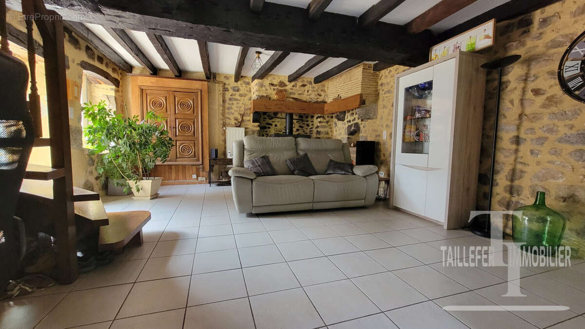 Maison 101 m² à Marval  - photo 8
