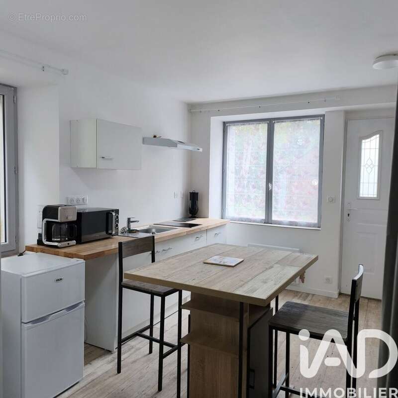 Maison 207 m² à Chastreix  - photo 3
