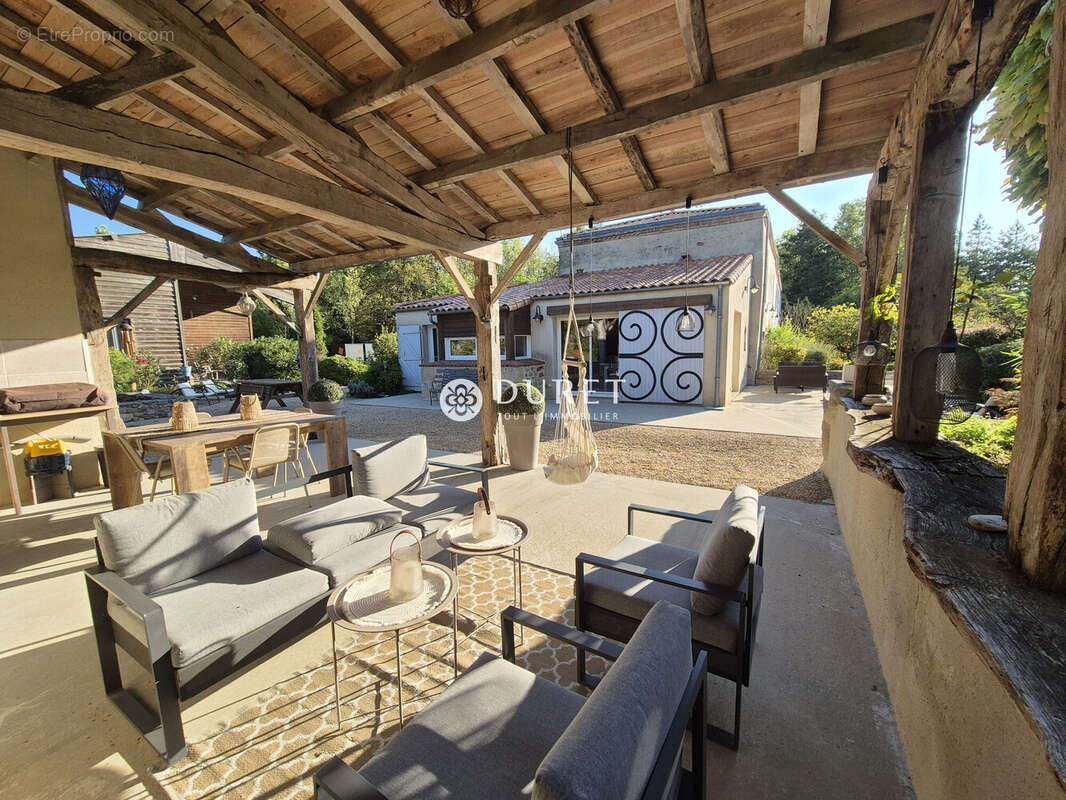 Maison à LANDERONDE