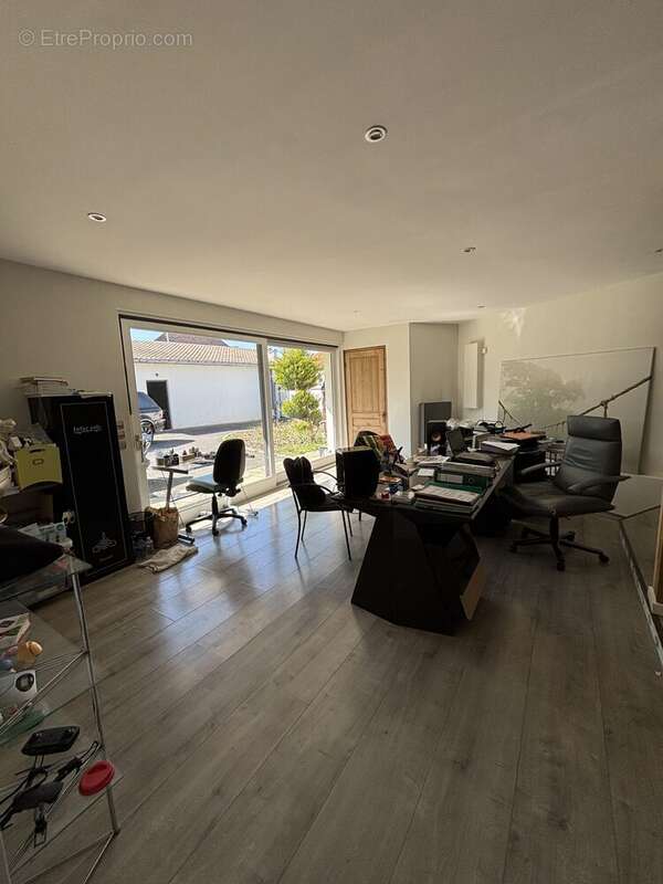 Maison 200 m² à Marchiennes  - photo 2