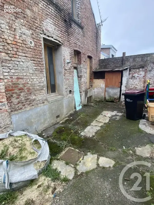 Maison 105 m² à Saint-Quentin  - photo 2