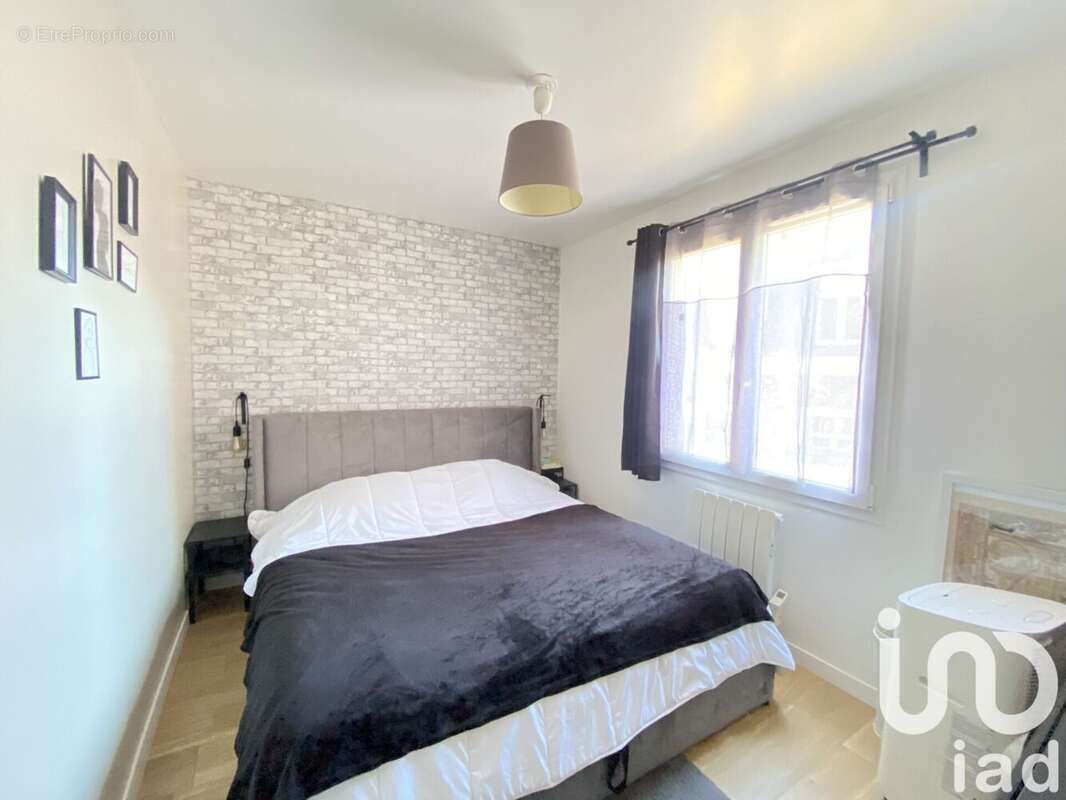 Photo 9 - Appartement à CORBEIL-ESSONNES