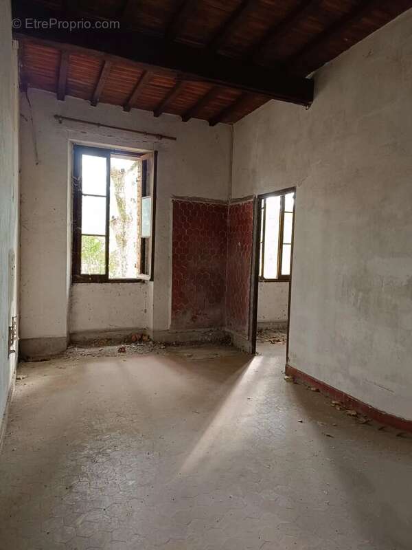 Maison à BORMES-LES-MIMOSAS