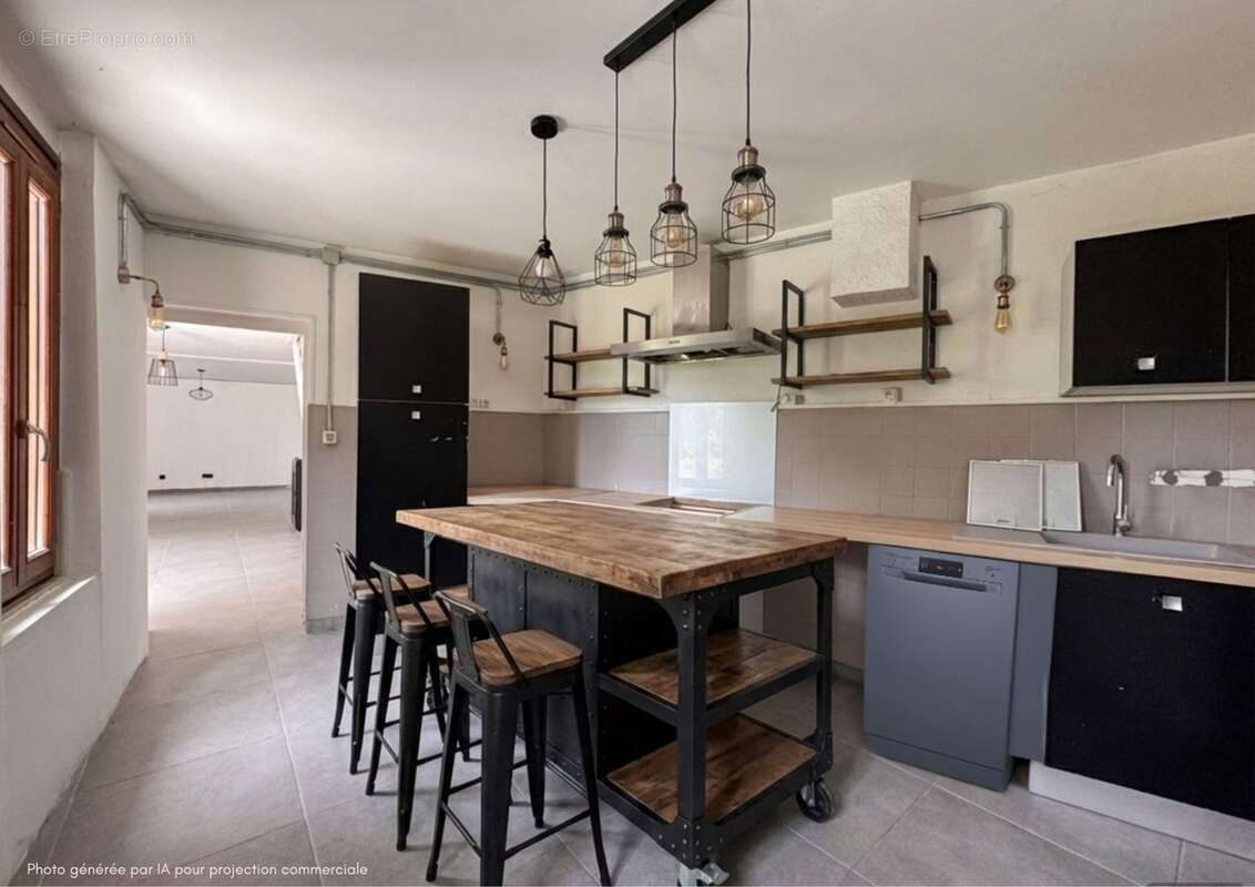 Maison à CLONAS-SUR-VAREZE