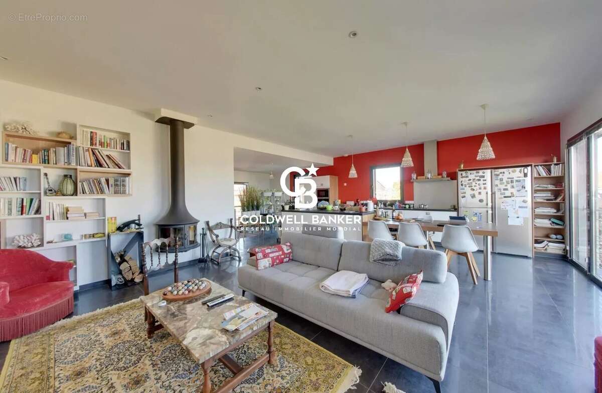 Maison à SAINT-CYPRIEN