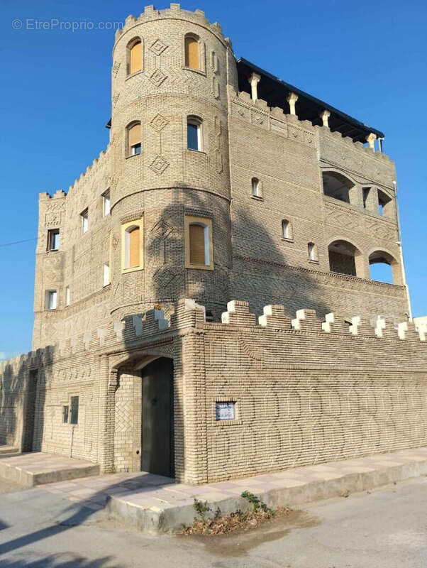 Maison à VAULX-EN-VELIN