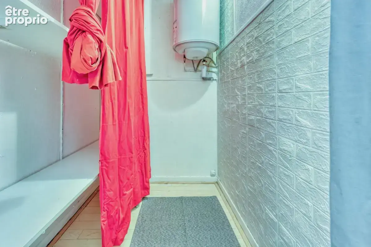 Studio réinventé à 3 min du port: hyper‑centre Cassis, prêt à louer – 180 000 € FAI - photo 7
