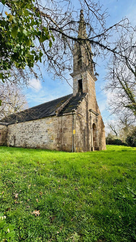 Maison à LOGONNA-DAOULAS