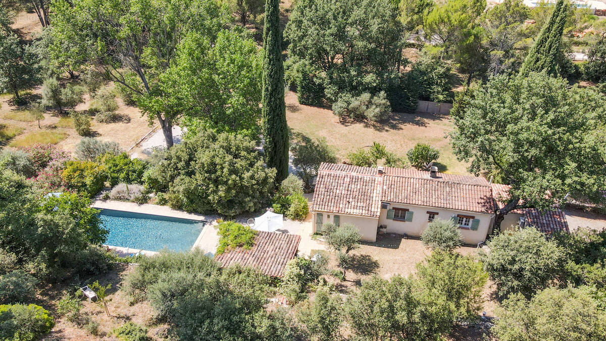 Maison à LORGUES