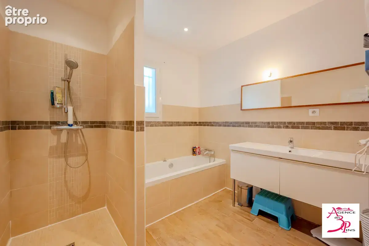 Maison 4 pièces 91 m² à vendre à Pierrefeu-Du-Var (83390) - photo 9