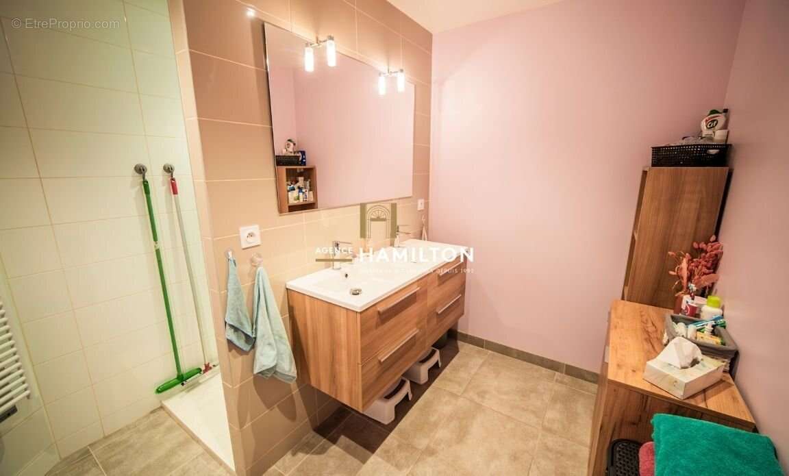 Maison à SAINTE-CROIX