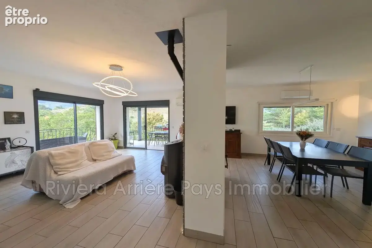 Maison 4 pièces 135 m² à vendre à Saint-Antonin (06260) - photo 6