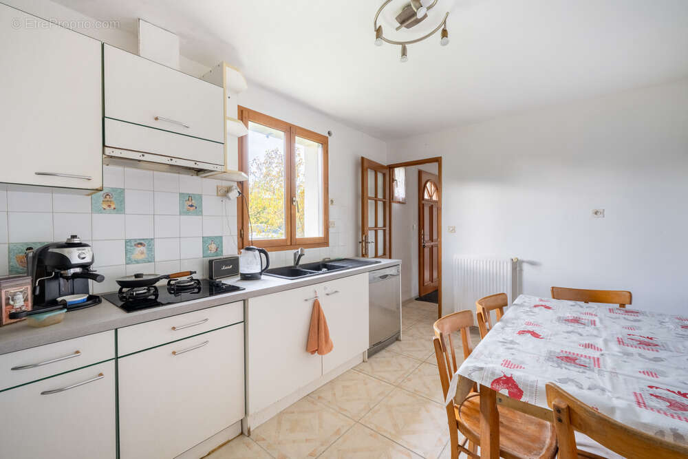 Maison à TACOIGNIERES