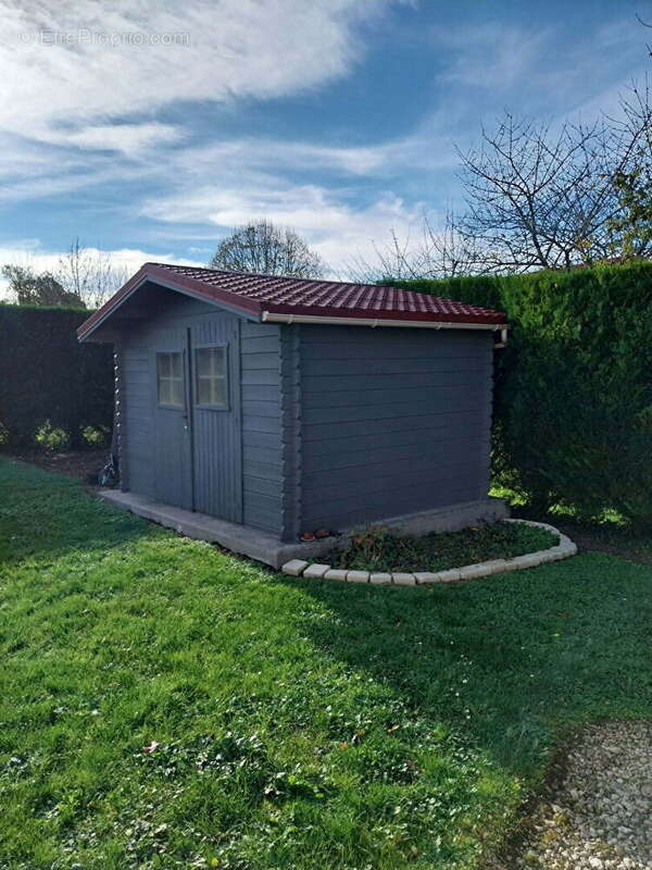 Maison à DOMPIERRE-SUR-CHARENTE