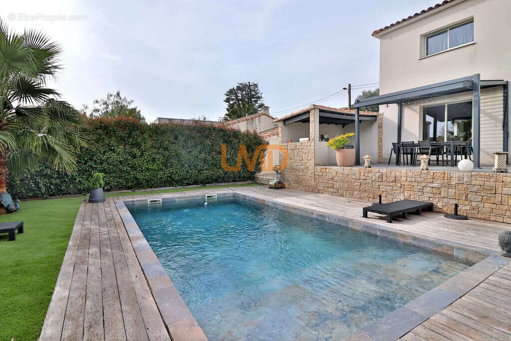 Maison contemporaine 4 chambres Piscine Secteur très recherché - photo 20