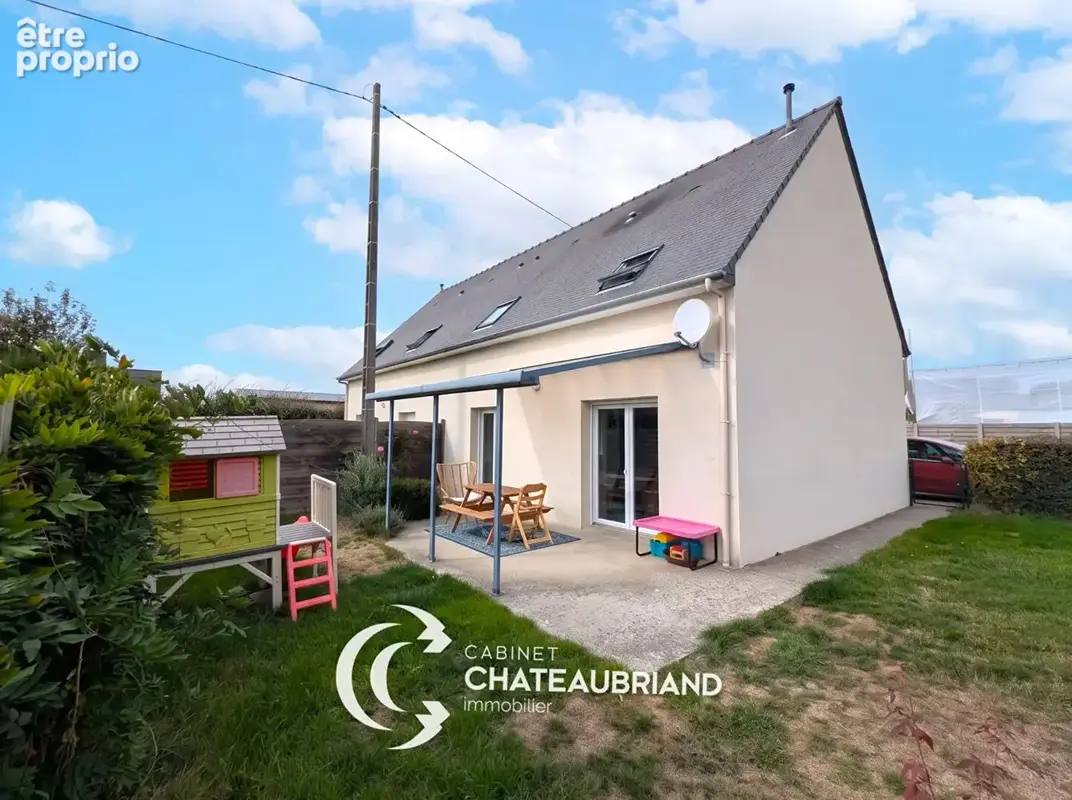 Maison familiale de 2011, 3 chambres et jardin de 619 m² à Baguer-Pican - photo 1