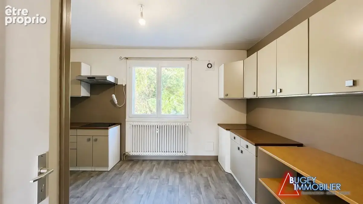 Appartement 89 m² à Amberieu-En-Bugey  - photo 3