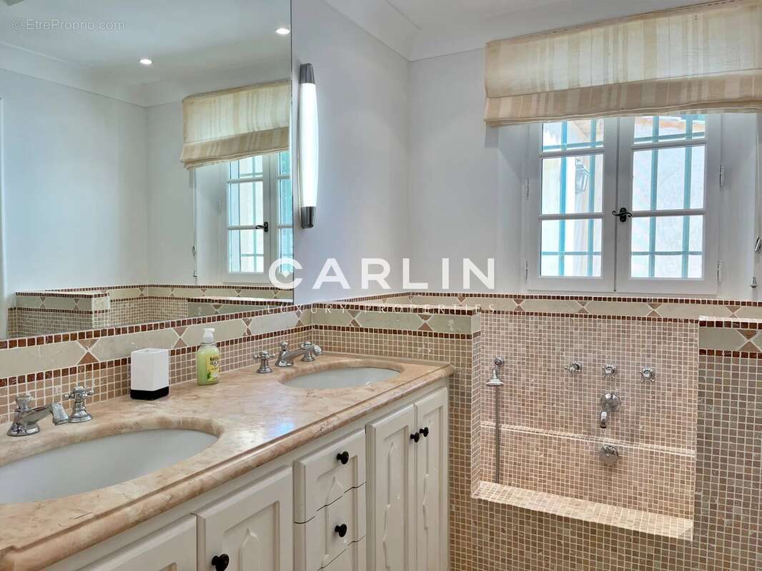 Maison à RAMATUELLE