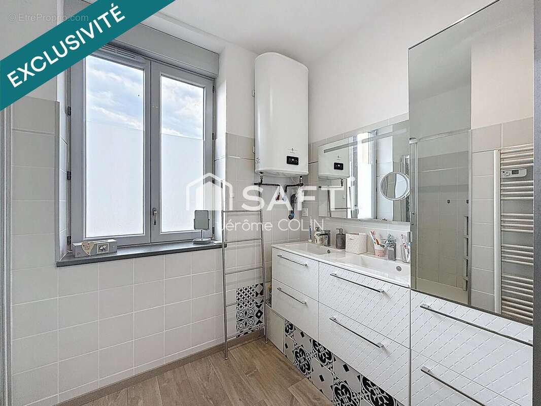 Photo 8 - Appartement à SAINT-ETIENNE-DES-OULLIERES