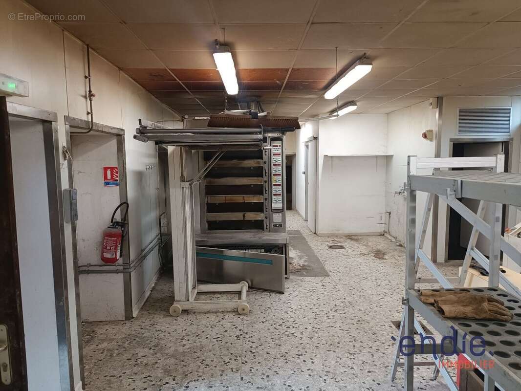 Commerce à COSNE-D&#039;ALLIER