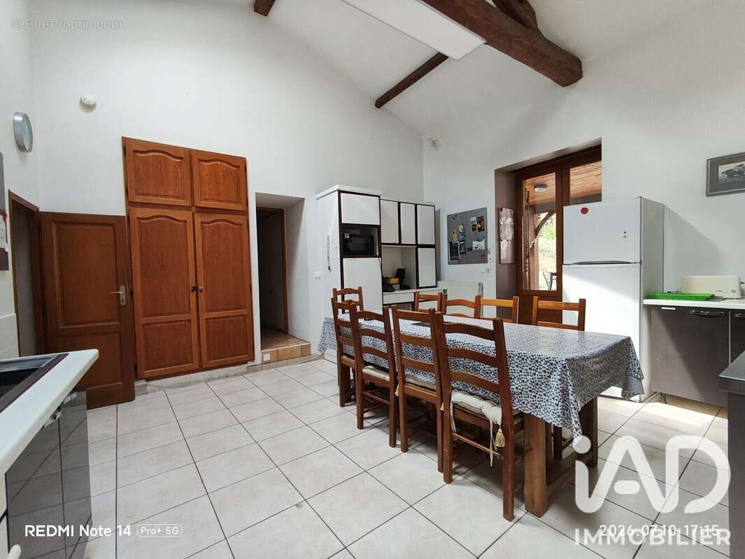 Maison 154 m² à Ambrus  - photo 7