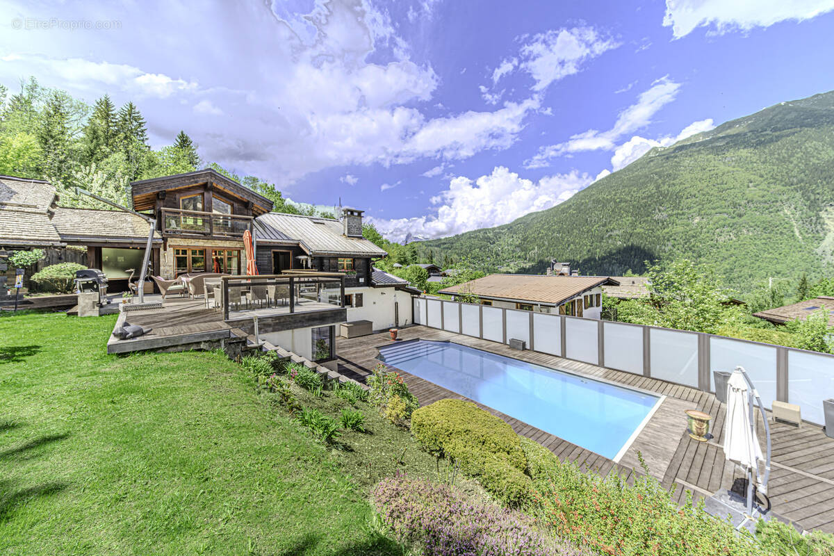 Maison à LES HOUCHES