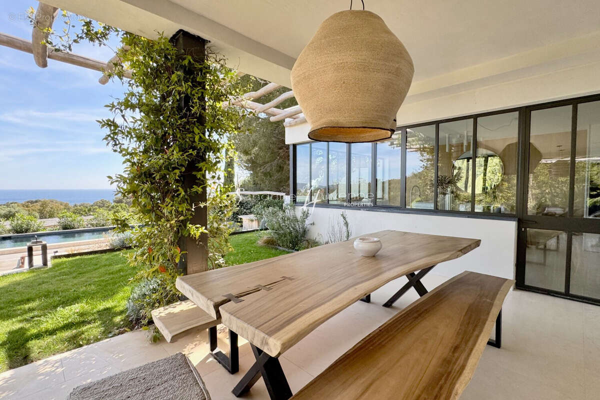 Maison à CAVALAIRE-SUR-MER