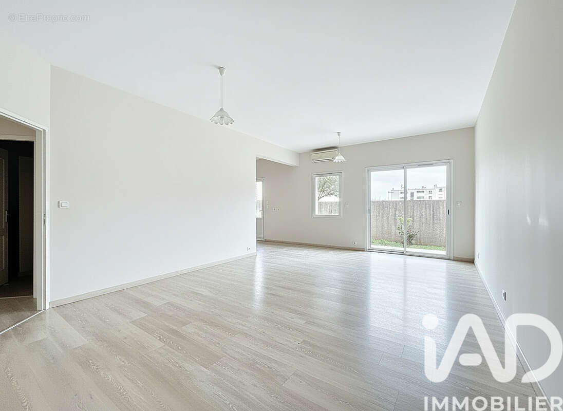 Photo 2 - Appartement à ALES