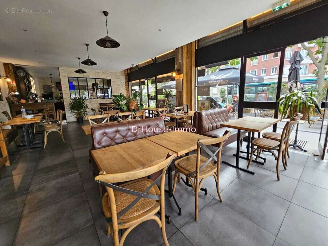 Commerce à PARIS-13E