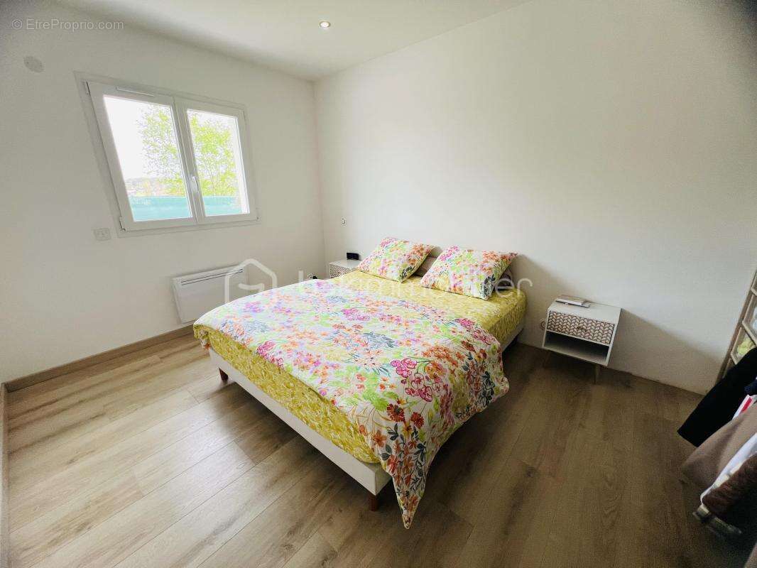 Maison à SAINT-GERMAIN-LES-ARPAJON