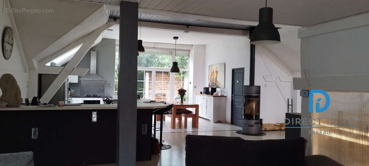 Maison à PLANCHER-BAS