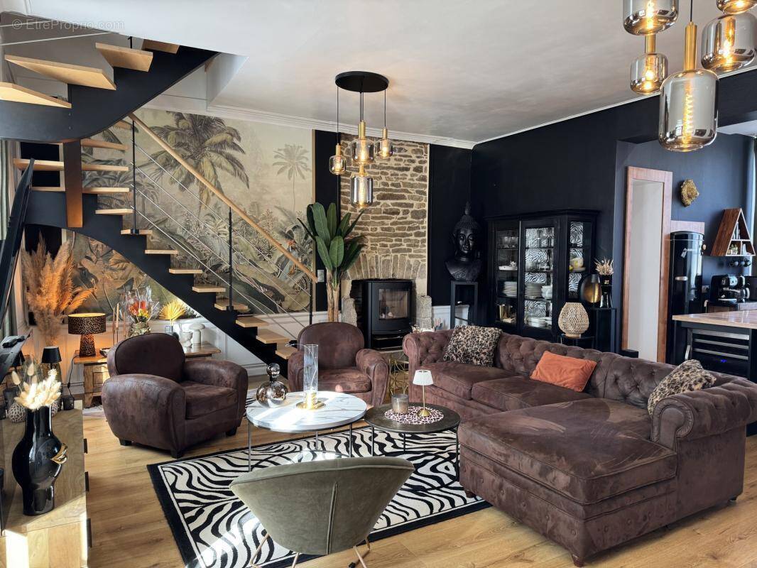 Appartement à QUIMPERLE