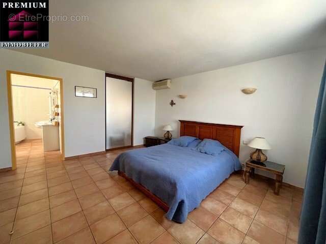 Maison à SAINT-ESTEVE