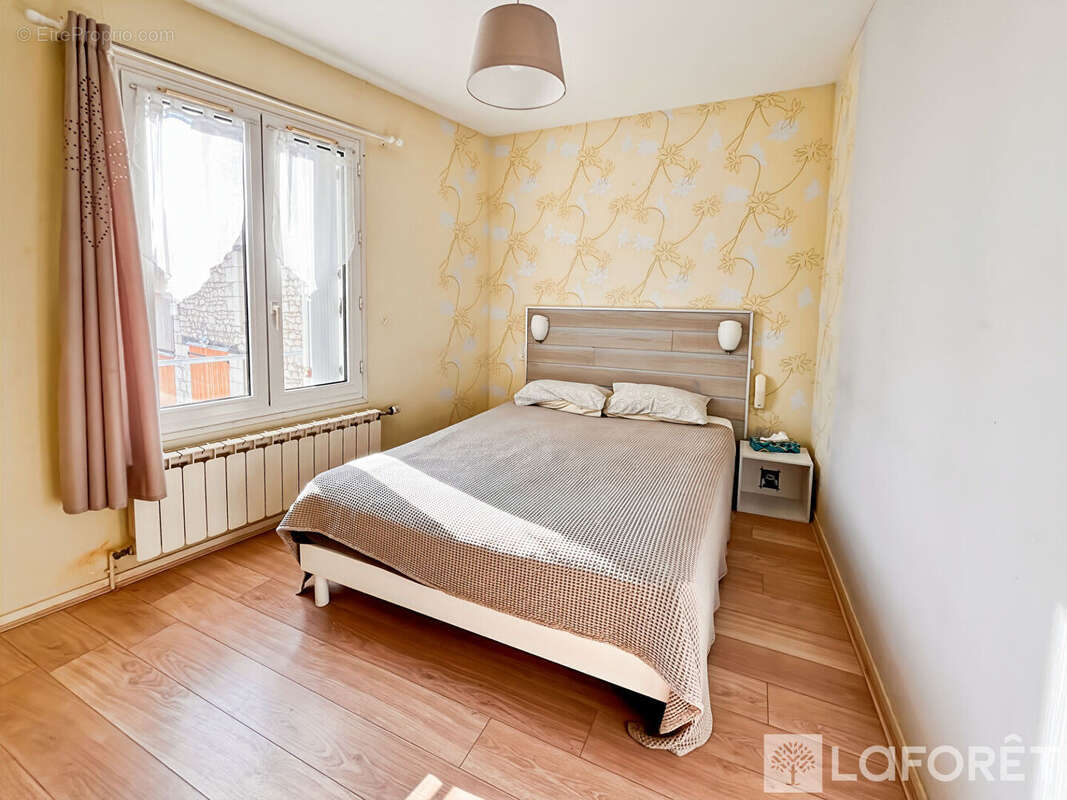 Maison l'Ile Bouchard 6 pièce(s) 70 m2 - photo 9