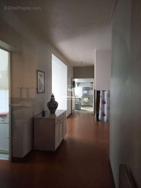Appartement 525 m² à Bujaleuf  - photo 7
