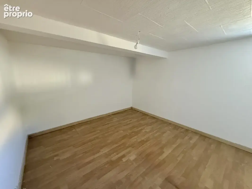 A Vendre maison T5 sur un terrain de 400 m2 - photo 14