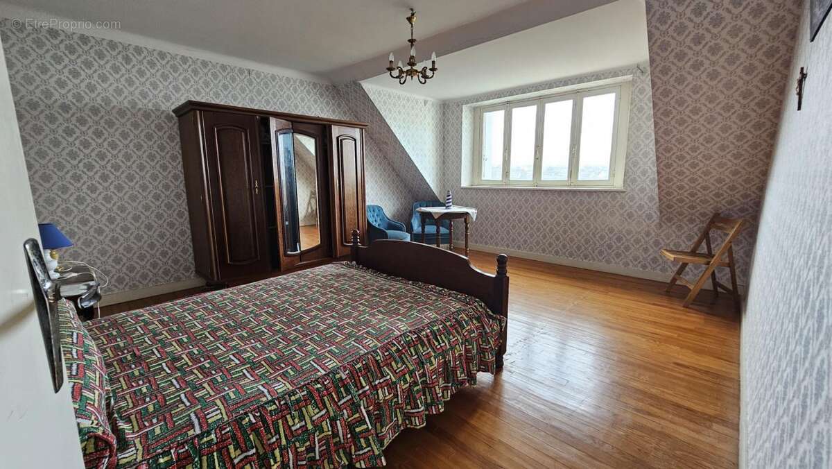 Maison à CAMARET-SUR-MER