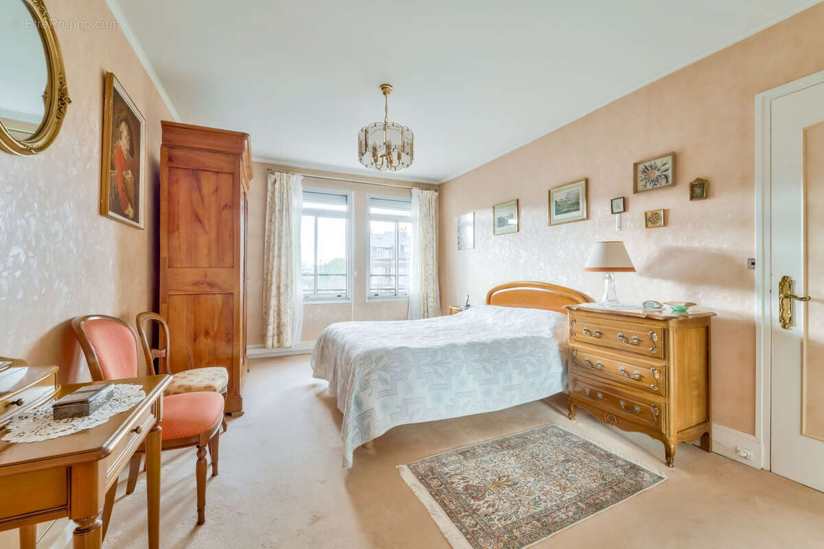 Appartement à SAINT-MANDE