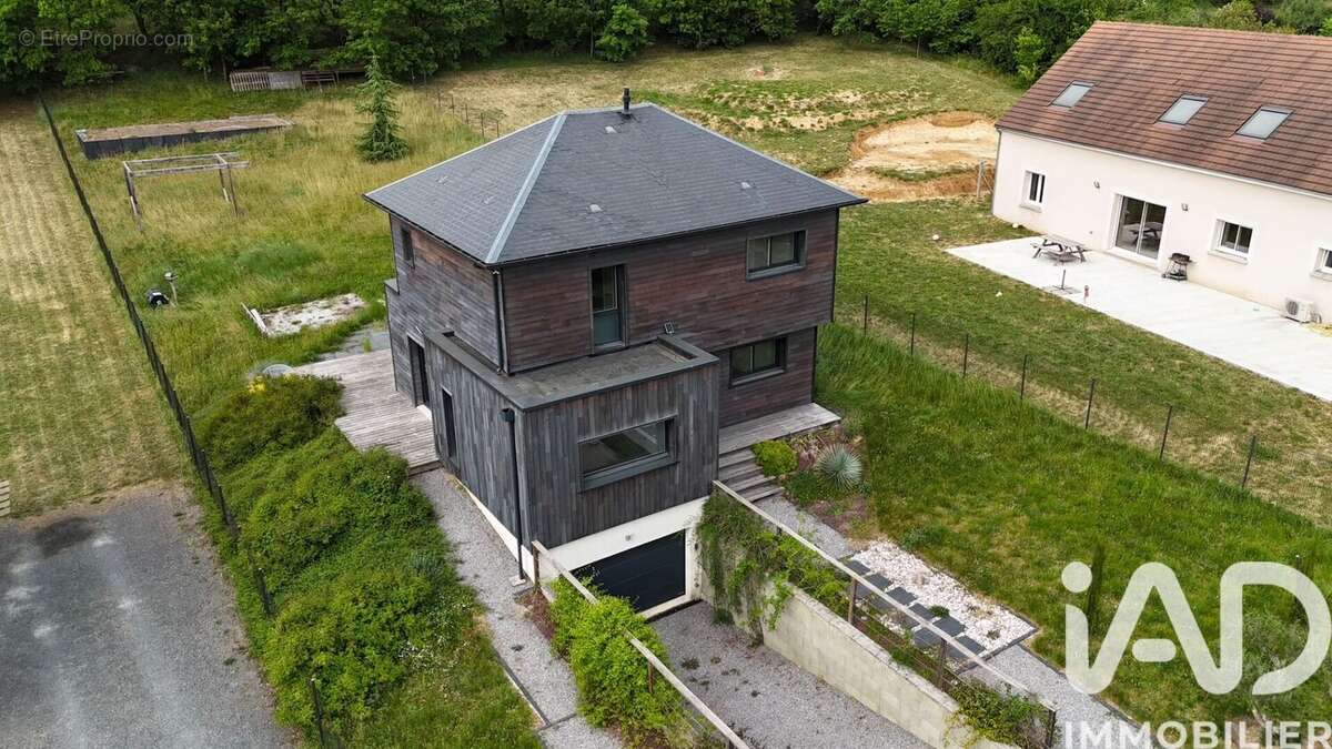 Photo 3 - Maison à NAZELLES-NEGRON