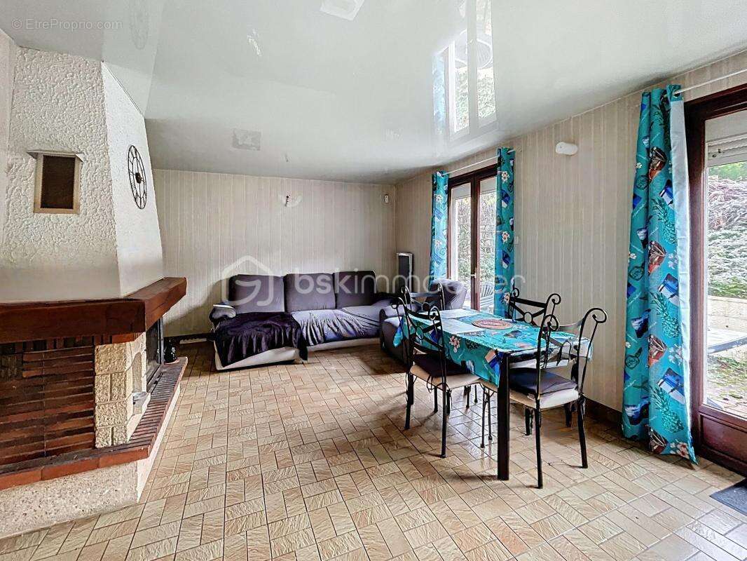 Maison à FONTENAY-SUR-LOING