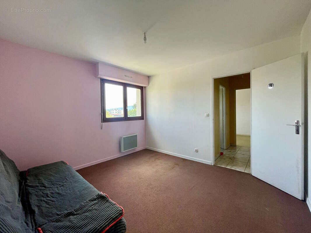 Besançon viotte - st claude : appartement t4 avec balcon, cave et garage. - photo 3